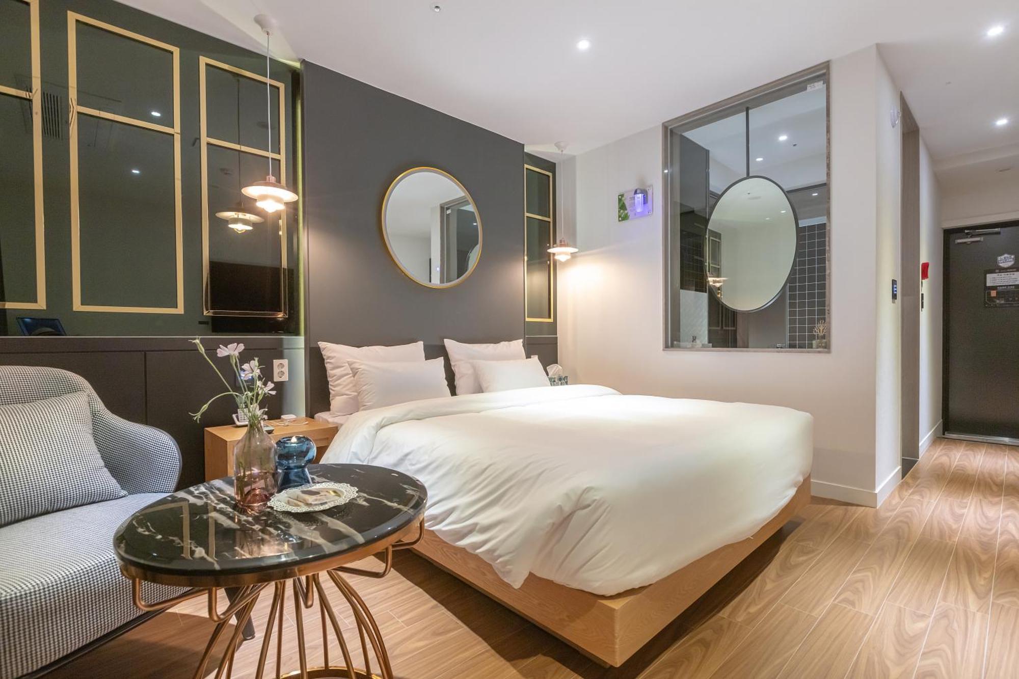 Nomad Hotel Gimhae Eksteriør billede