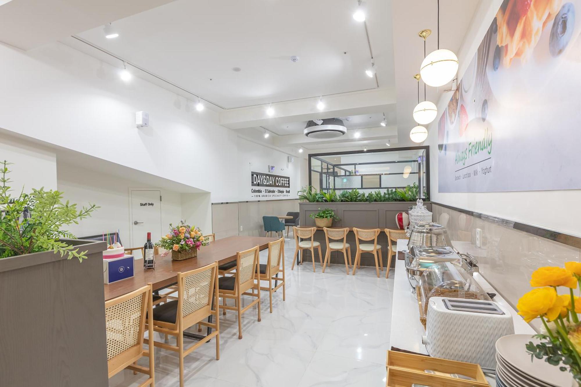 Nomad Hotel Gimhae Eksteriør billede
